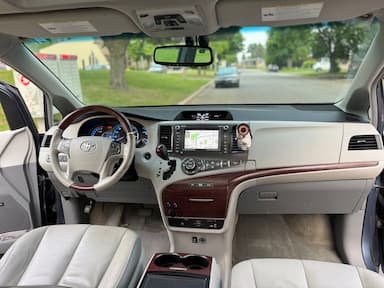 Toyota Sienna 2014 - Thumbnail 21